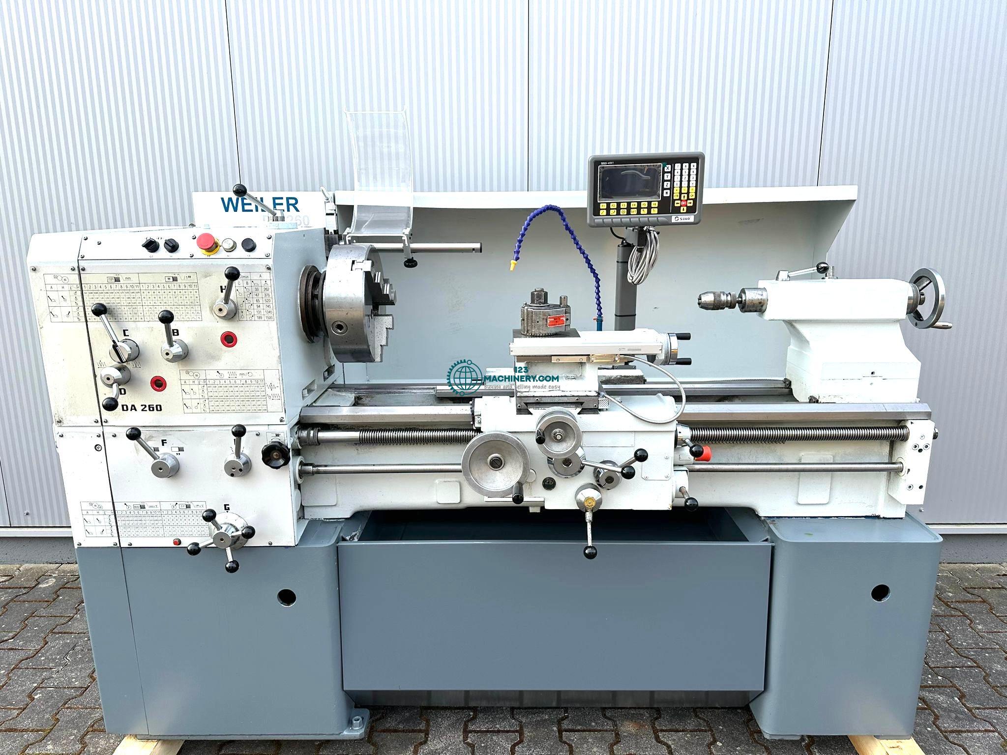 Leit + Zugspindeldrehmaschine WEILER DA 260x1000